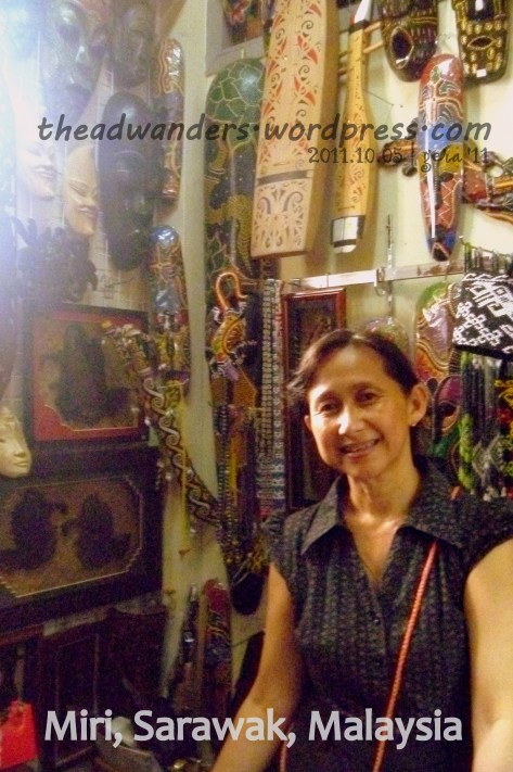 The uber culturally-knowledgeable Miri Handicraft Seller