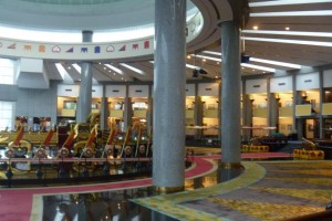 Brunei-Royal-Regalia-Museum-Lobby.jpg