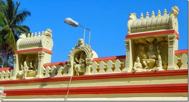 CS Experience India-Bangalore-Mamtha-Temple-Entrance-Statues