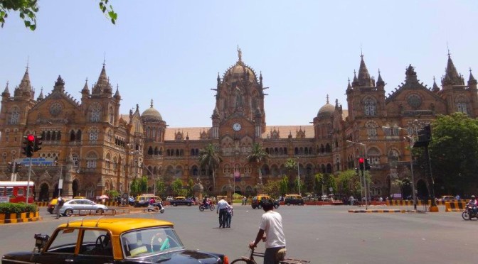 FotoFolio: Walking Tour of South Bombay (Images of Colonial Mumbai)