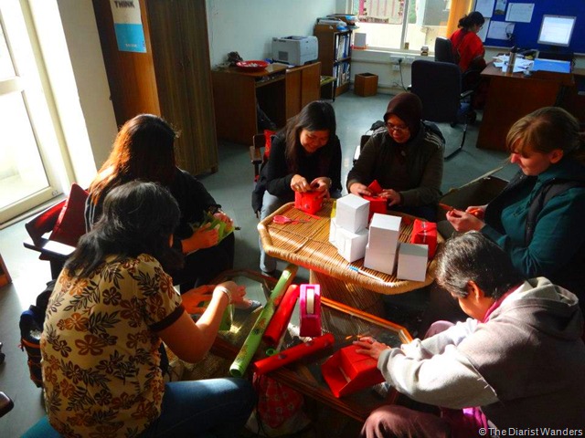 My 25th in Travel - December Wrapping presents at VSO India in Delhi