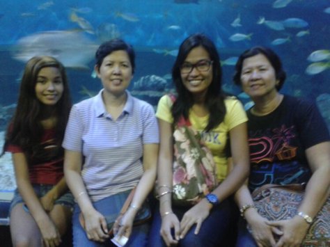Inside the Oceanarium Tunnel